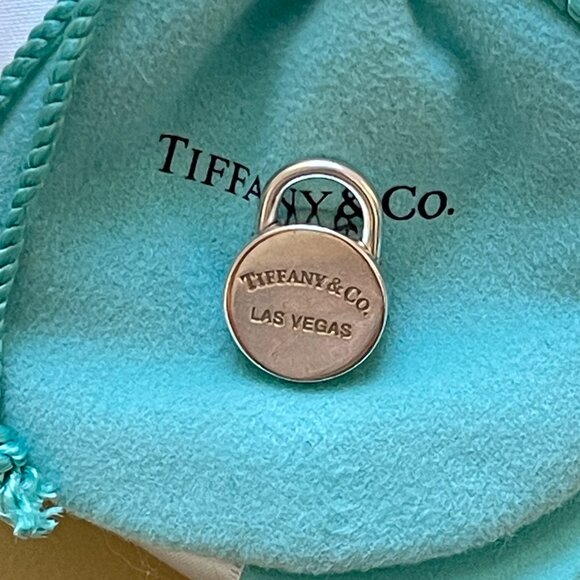 Tiffany & Co. Lock Charm Las Vegas Silver Round with Pouch and Box - Picture 6 of 11